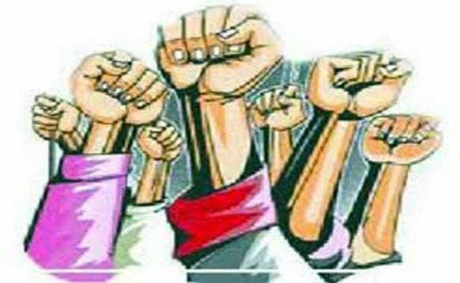 पटना : मुद्दे और विचारों की जगह सपाट नारे