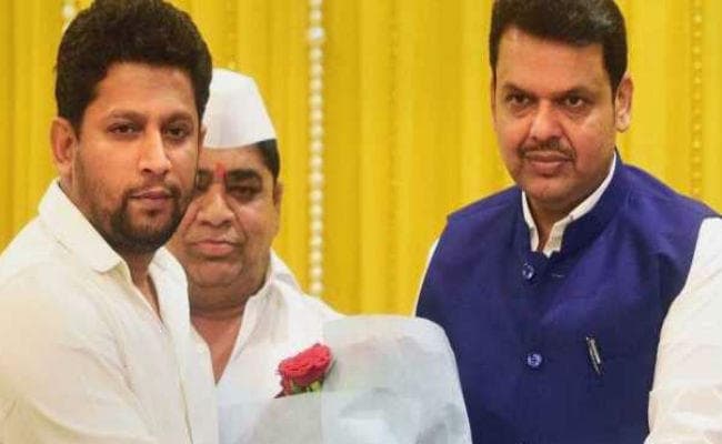 क्या कांग्रेस नेता राधाकृष्ण भाजपा प्रत्याशी अपने बेटे का गुपचुप तरीके से समर्थन कर रहे हैं ?