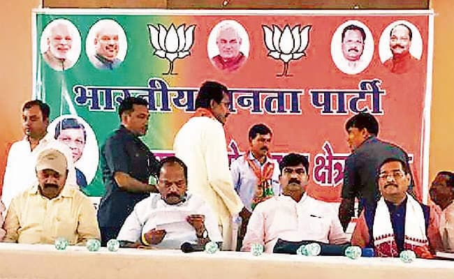 मुख्यमंत्री ने किया मंथन, कहा, आजादी के बाद पहली बार किसी पीएम का लोहरदगा दौरा, चलेगा सुदर्शन चक्र