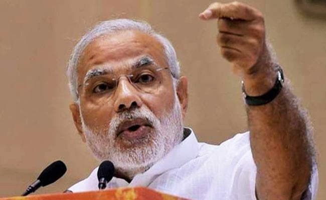 PM मोदी ने गुजरात में कहा : कश्मीर के केवल ‘ढाई’ जिलों में सीमित रह गया है आतंकवाद