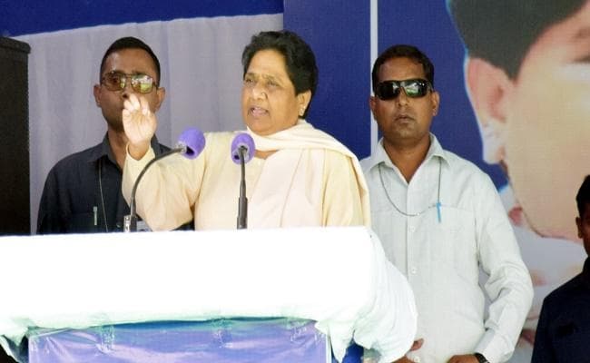 मायावती ने चुनाव प्रचार करने से रोके जाने को लेकर EC पर दलित विरोधी मानसिकता रखने का लगाया आरोप