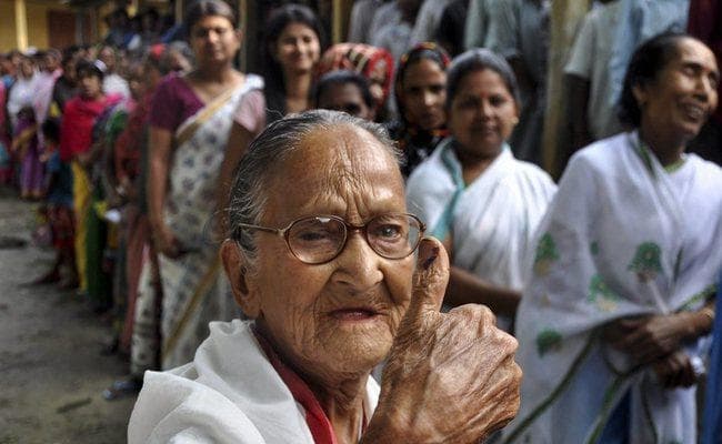 LokSabhaElections-2019 : दूसरे दौर में 66% वोटिंग, पहले चरण की तुलना में तीन प्रतिशत कम