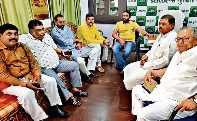 झारखंड की सभी सीटों पर जीत की रणनीति बनायी