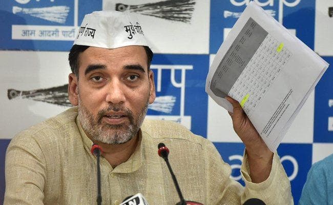 दिल्ली में गठबंधन की सुगबुगाहट फिर तेज, आप ने कांग्रेस को दिया सोमवार तक का समय