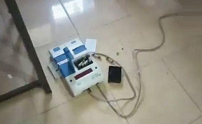 ईवीएम तोड़ने के आरोप में भाजपा का उम्मीदवार गिरफ्तार