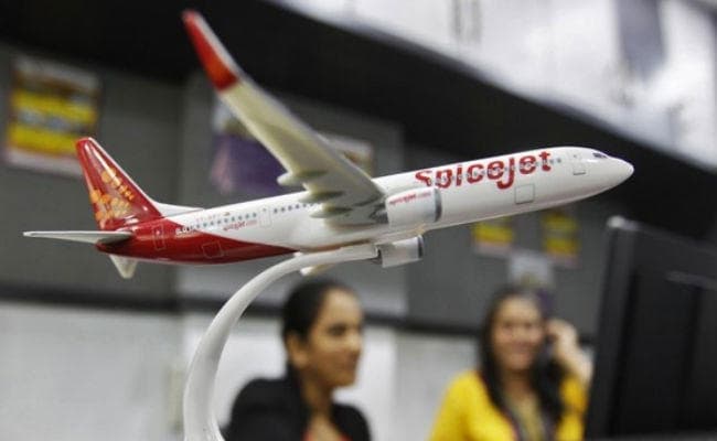 स्पाइसजेट ने जेट एयरवेज के 100 पायलटों समेत 500 स्टाफ को नौकरियां दीं