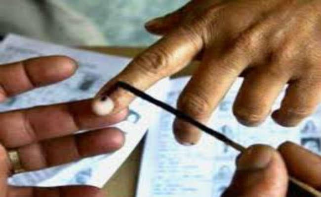 अब टूट चुके हैं वोटर और नेता के बीच के रिश्ते