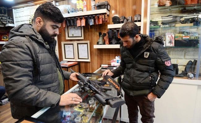 Iraq : मोसुल में हथियारों की बिक्री बढ़ी, ये है वजह
