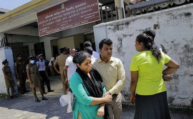 श्रीलंका विस्फोटों में सात आत्मघाती शामिल थे, 24 गिरफ्तार; मृतकों की संख्या 290 पहुंची