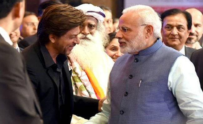 SRK Appeals for Vote : रैपर बन किंग खान ने की मतदान की अपील, PM मोदी ने बताया शानदार प्रयास