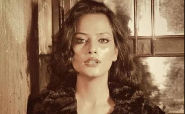 चौंकानेवाला खुलासा : मरने से 48 घंटे पहले इस अभिनेत्री ने डायरेक्‍टर को किया था मैसेज