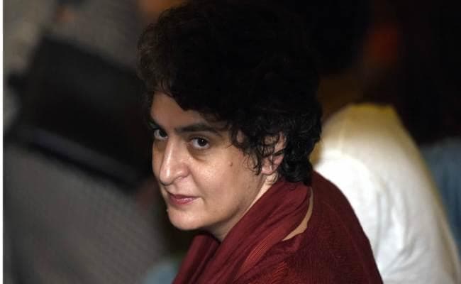 आज अमेठी में पार्टी कार्यकर्ताओं के साथ बैठक करेंगी प्रियंका गांधी