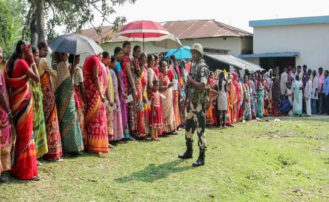 #Phase3voting Bengal : पश्चिम बंगाल में शाम 5 बजे तक 78.97 प्रतिशत मतदान