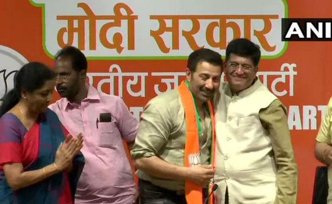 Lok Sabha Election 2019: अभिनेता सनी देओल BJP में शामिल, कहा- देश को मोदी जी की जरूरत