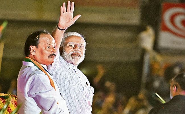 रांची : 31 लोगों के साथ राजभवन में ठहरे हैं प्रधानमंत्री, देखें मोदी का आगमन एक नजर में