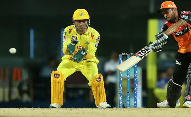 IPL के लिए अपनी टीम से जुड़े धौनी, CSK पर बोले- ‘थाला' से मुझे प्यार