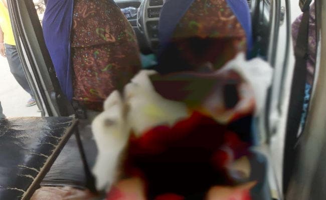 हजारीबाग के इचाक में युवक को जिंदा जलाया