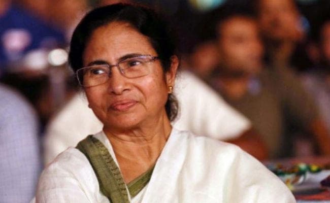 बायोपिक से मेरा कोई संबंध नहीं: ममता बनर्जी