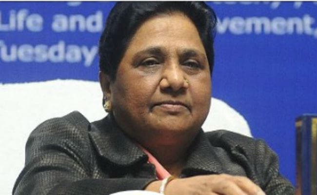 बोलीं मायावती- आचार संहिता उल्लंघन के आरोपों के बावजूद मोदी बेपरवाह घूम रहे
