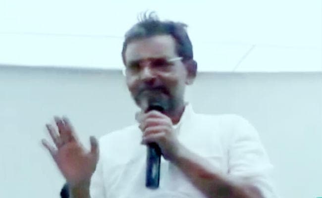 दरभंगा : उपेंद्र कुशवाहा ने अभद्र टिप्पणी की, कहा- पर्दे पर सीता माता को देख कर श्रद्धा से सिर झुक जाता है, लेकिन..., VIDEO