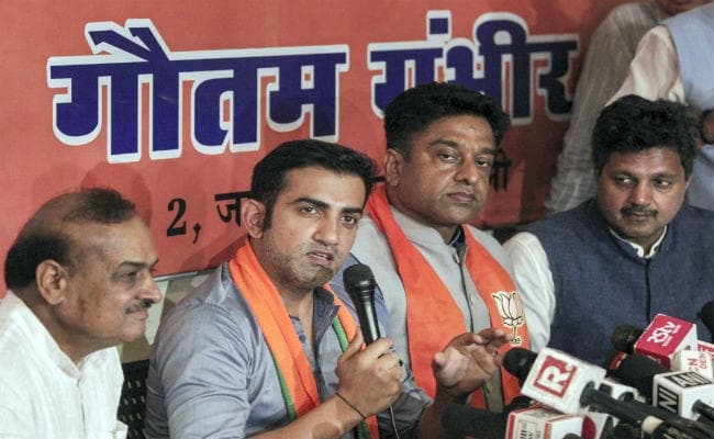 लोगों की समस्याओं का हल निकालने के लिए राजनीति में आया हूं : गौतम गंभीर