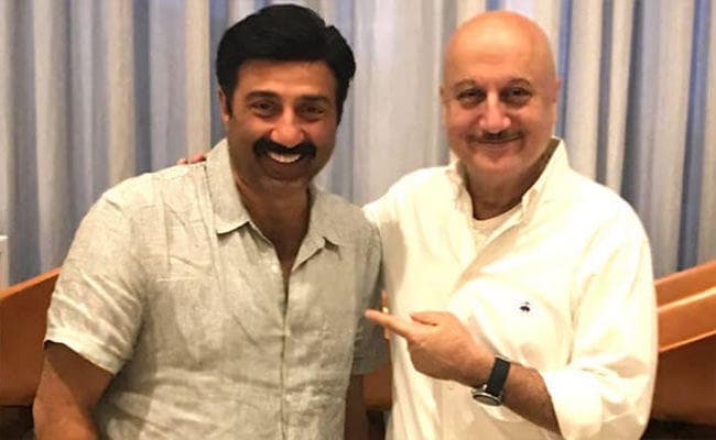 लोकसभा चुनाव 2019 : सनी देओल को गुरदासपुर का भाजपा टिकट मिलने पर अनुपम खेर बोल गये यह बड़ी बात