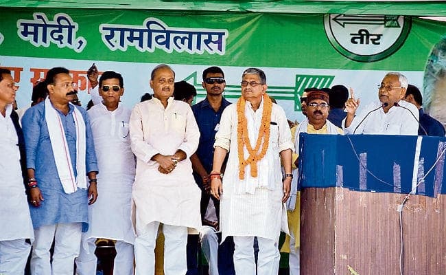 मुंगेर, लखीसराय व समस्तीपुर में सीएम नीतीश ने कहा, पीएम मोदी ने देश का मान बढ़ाया