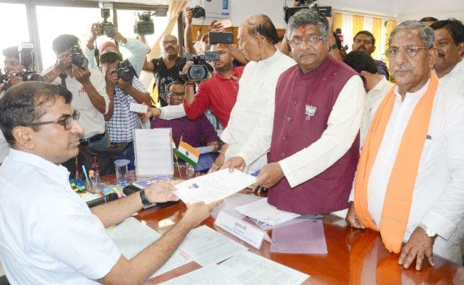 पटना साहिब के BJP प्रत्याशी ने भरा नामांकन पर्चा, रामदेव बोले- अच्छे और संघर्षशील व्यक्ति हैं रविशंकर