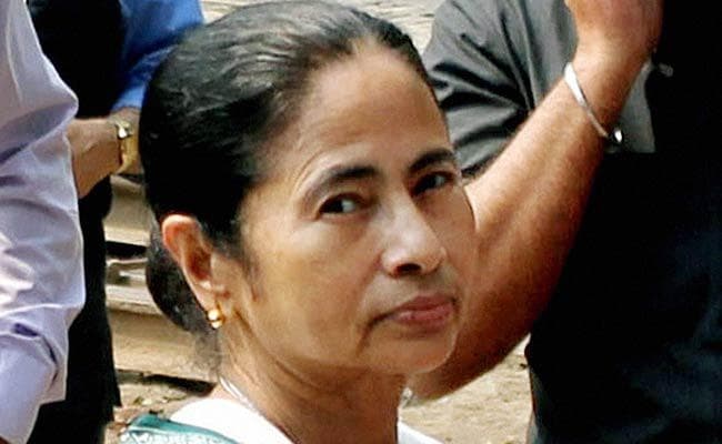 हिंदू धर्म को बदनाम कर रही है भाजपा : ममता हिंदू धर्म को बदनाम कर रही है भाजपा : ममता