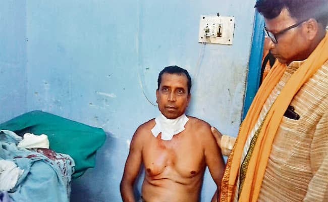 पुरुलिया के भाजपा प्रत्याशी पर हमला, बाल-बाल बचे, एक कार्यकर्ता घायल