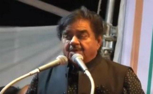 बेकाबू हुए ‘शॉटगन’ शत्रुघ्न सिन्हा, जिन्ना को बताया कांग्रेसी, कहा, देश की आजादी और विकास में अहम योगदान