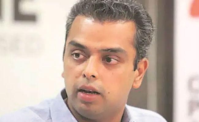 अगर प्रधानमंत्री पुलिस का सम्मान करते हैं तो प्रज्ञा का टिकट वापस लें: देवड़ा