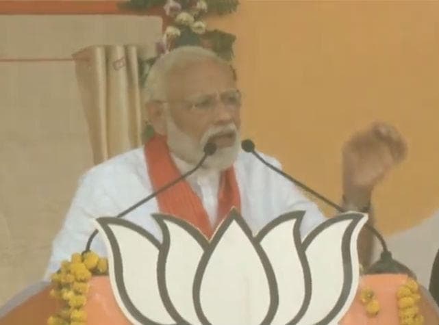 देश से आतंकवाद और नक्सलवाद को खत्म करना है, लेकिन यह काम बुआ-बबुआ नहीं कर सकते : नरेंद्र मोदी