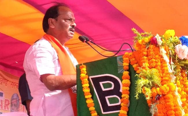 गढ़वा में बोले CM रघुवर : झामुमो ने बालू के कण-कण को बेचने का काम किया