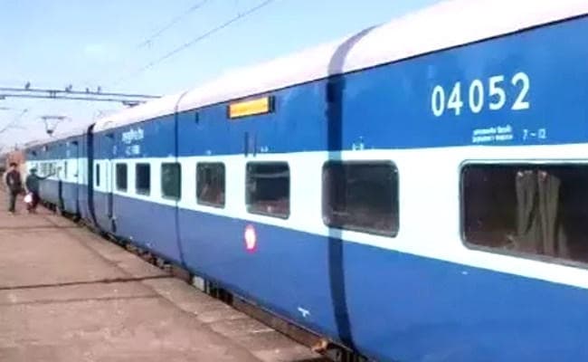 रेल यात्रियों ने दस साल में दर्ज कराये चोरी के 1.71 लाख मामले