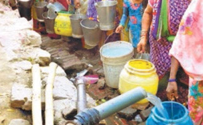 पटना : राजधानी में जमीन के अंदर सूख रहा पानी का खजाना, कम बारिश के कारण रिचार्ज नहीं हो रहा भू-जल स्तर