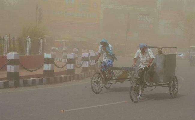 लू की चपेट में पटना, नौ साल बाद 43 तक चढ़ा पारा, चली धूल भरी आंधी, एक मई को आ सकती है आंधी-पानी