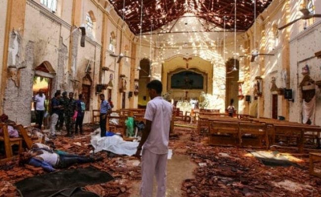 श्रीलंका धमाका : ईस्टर पर हुए धमाकों के बाद श्रीलंका में नकाब पर प्रतिबंध