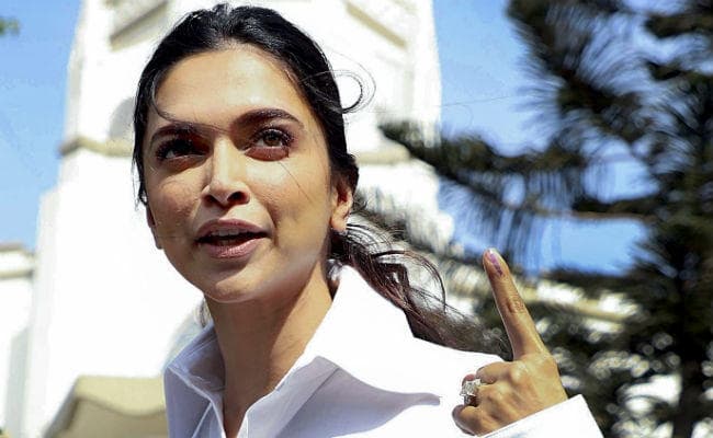 नागरिकता पर सवाल उठाने वालों को दीपिका पादुकोण का करारा जवाब