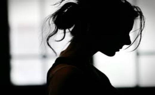 उत्तर प्रदेश में ईंट भट्ठा मालिक ने मजदूरों को बनाया बंधक, महिलाओं से की छेड़खानी