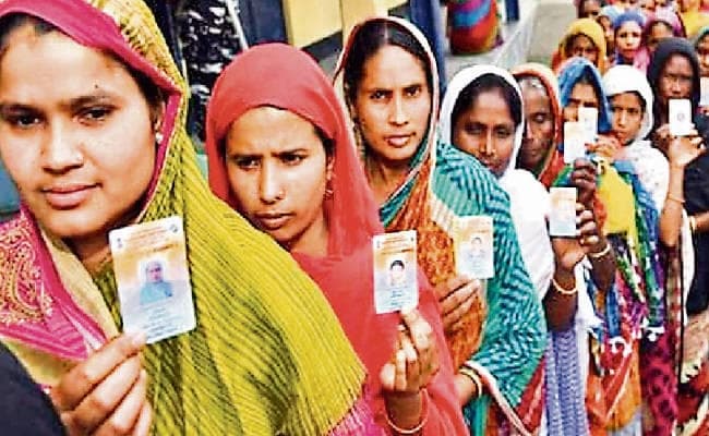 किसकी मायूसी बढ़ायेगी वोटरों के उत्साह में कमी, चौथे चरण में 4% घटा मतदान, लाभ-हानि का आकलन शुरू