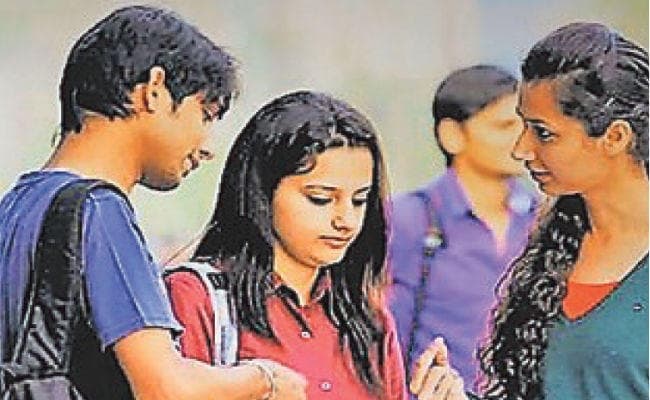 पटना : निजी मेडिकल कॉलेजों में एमडी रेडियोलॉजी का 40 लाख सालाना शुल्क