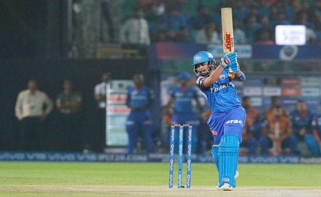 धोनी के धमाल और स्पिनरों के कमाल से चेन्नई की बड़ी जीत