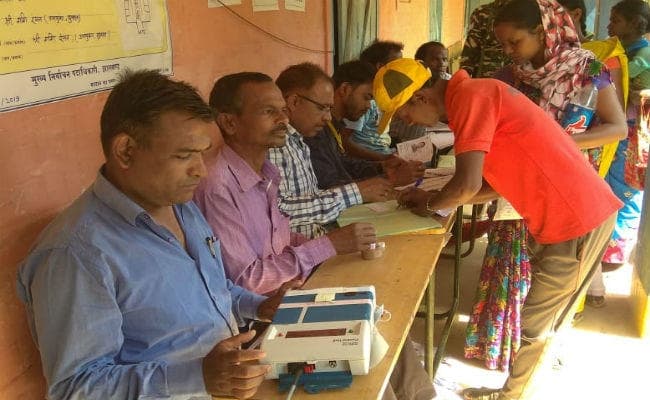 लोहरदगा संसदीय सीट : चार लाख से भी ज्यादा मतदाता मतदान से चूके