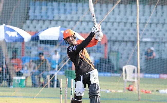 बोले सनराइजर्स के हरफनमौला खिलाड़ी नबी- पांडे को तीसरे नंबर पर करनी चाहिए बल्लेबाजी