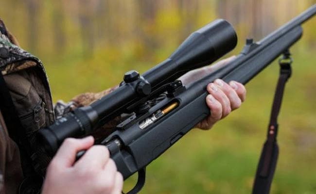 असम राइफल्स के जवान ने मतदान शिविर में की गोलीबारी, एक की मौत, दो घायल