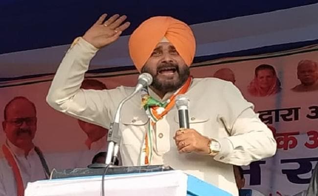 अमेठी पहुंचे नवजोत सिंह सिद्धू बोले, मोदी सरकार ने जनता के साथ धोखा किया