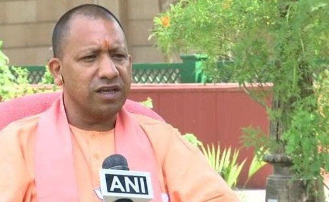 प्रियंका गांधी पर योगी का हमला, कहा - ''कांग्रेस की शहजादी'' सिखा रही हैं बच्चों को गाली