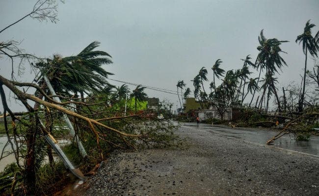 ''FANI'' : पुरी-भुवनेश्वर में भारी तबाही, आठ की मौत, पीएम ने की सीएम नवीन पटनायक से बात, जाएंगे ओडिशा