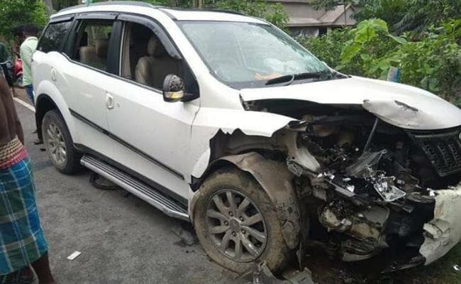 पश्चिम बंगाल : सड़क दुर्घटना में जख्मी हुए बनगांव के भाजपा प्रत्याशी शांतनु ठाकुर